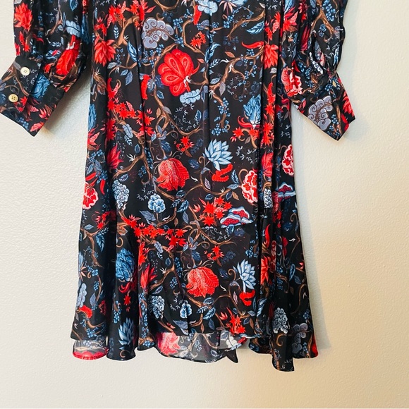 NWT Chloe Kristyn Fallon Black/Red/Blue Floral Dress Size Small - Picture 11 of 16